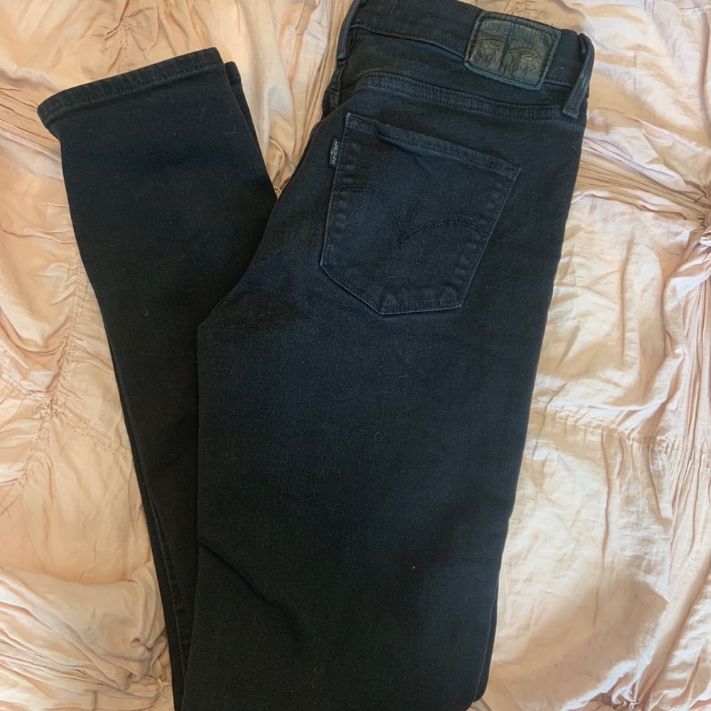 BLACK SKINNY LEVIS
